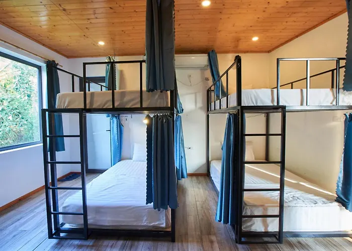 Eco By May5 - Forest & Sea View Hotel Hạ Long