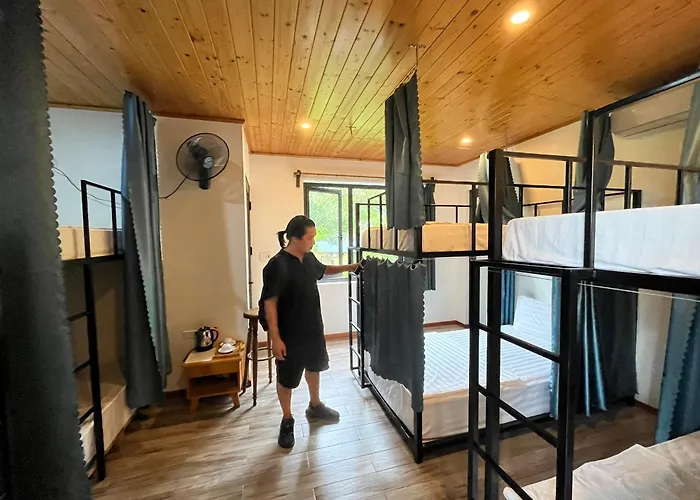 Eco By May5 - Forest & Sea View Hạ Long