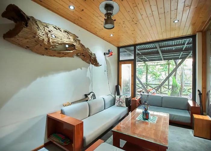 Eco By May5 - Forest & Sea View Hạ Long
