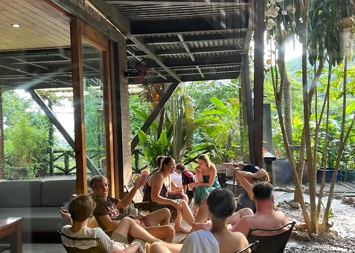 Eco By May5 - Forest & Sea View Hotel Hạ Long